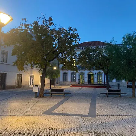 Casa Mouzinho De Albuquerque Apartamento *