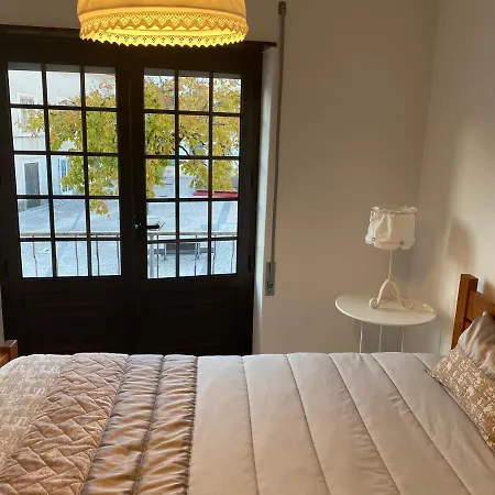 Casa Mouzinho De Albuquerque Оурен